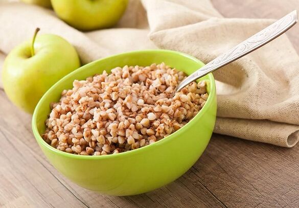 Grano saraceno e mele nella dieta per dimagrire